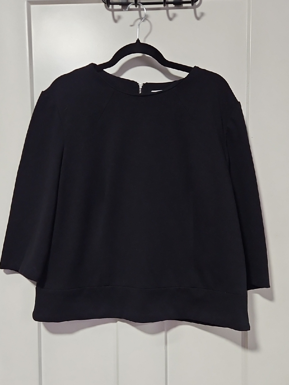 Liz Claiborne Black Back Zip Ponte Top Women’s XL